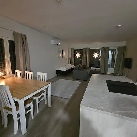 Luxury Pannu